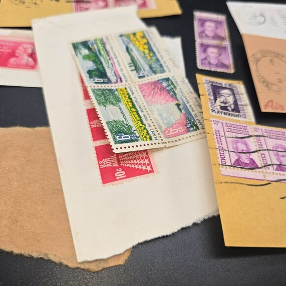 Vintage United States Postage Stamp Collection Assorted Designs Mixed Lot LI3042 - Picture 8 of 9